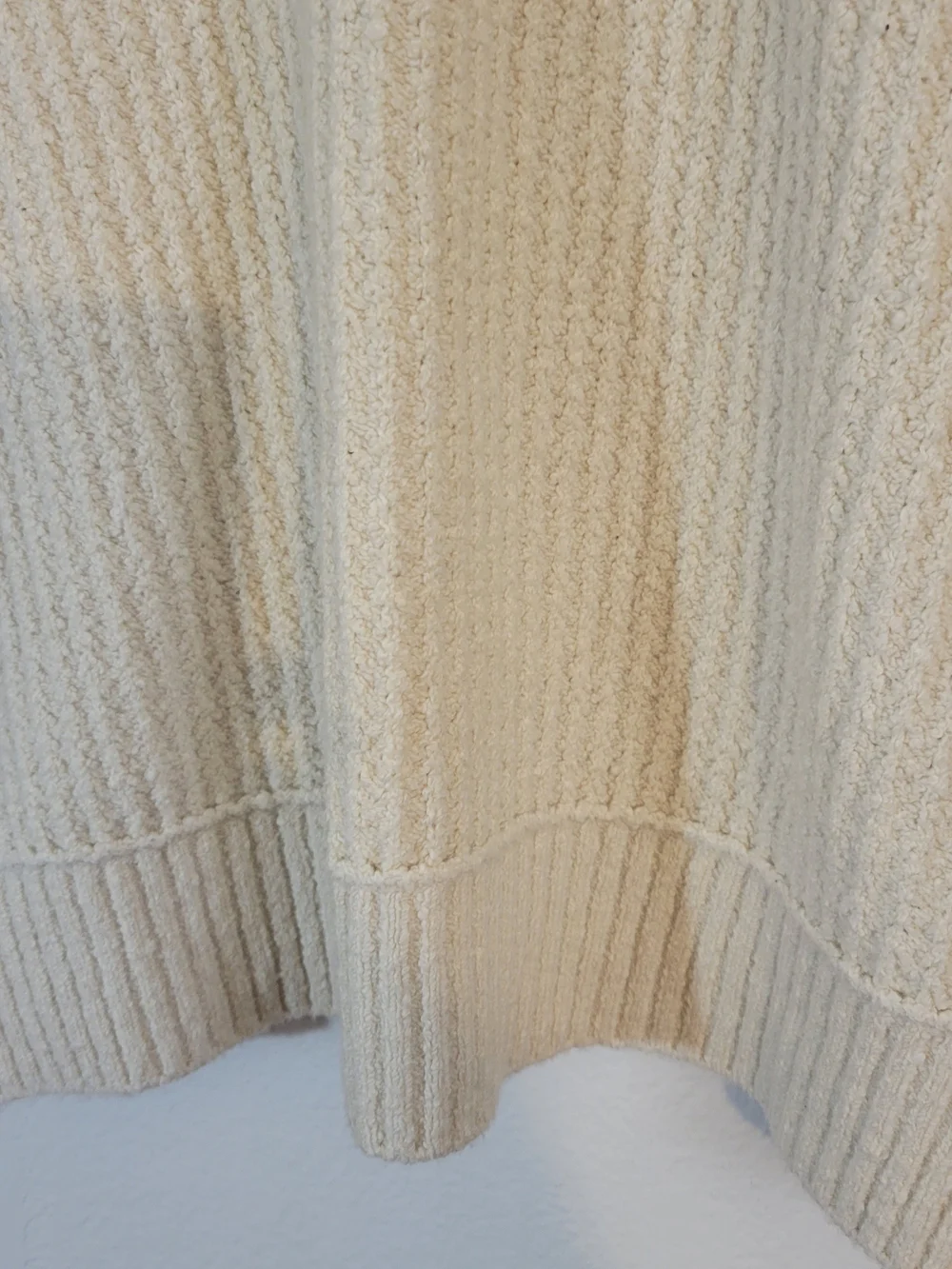 Banana Republic Cream Ribbed Knit Crewneck Sweater - Men
